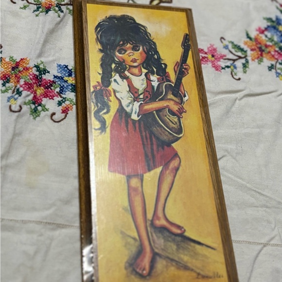 Vintage Big Eyed Children Wall Art Set of 4 - Picture 5 of 13